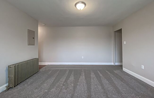 2 beds, 1 bath, 630 sqft, $945, Unit 104-05