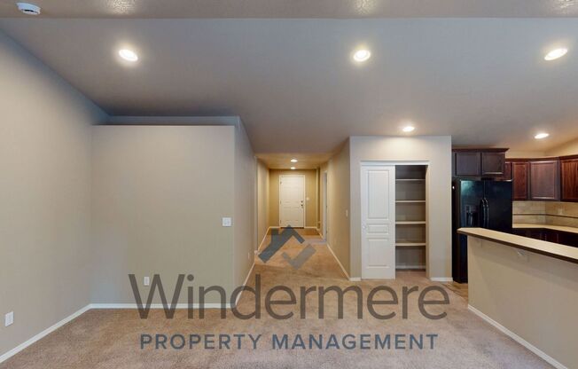 1310 SW Greeley *Homestead Acres* *New Virtual Tour!*