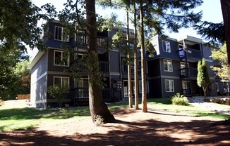 Woodlynn Apartments