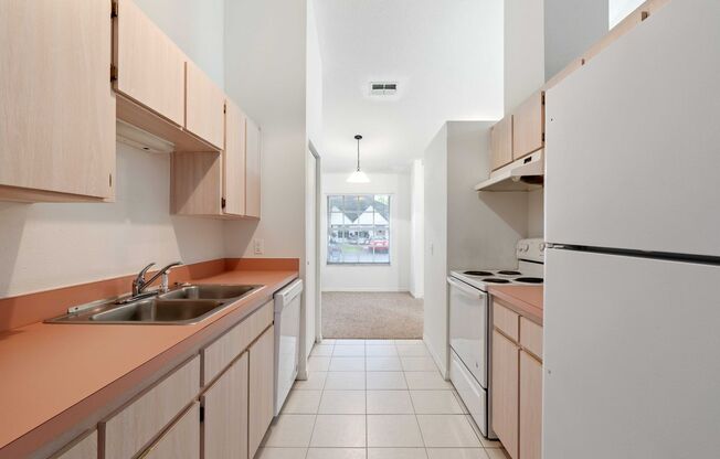 2 beds, 2 baths, 980 sqft, $1,520, Unit 37710