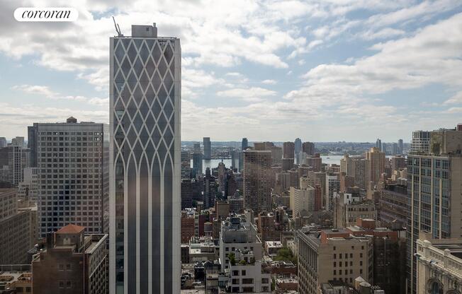 1 bed, 1.5 baths, 1,123 sqft, $13,800, Unit 33B