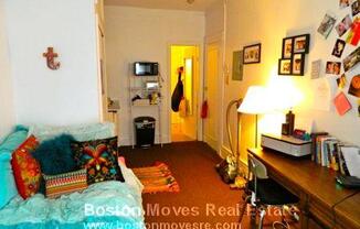 248 Newbury St Apt 9A