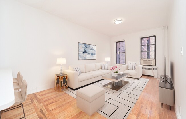 118 E 91 ST