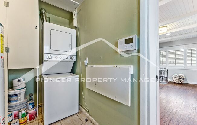 2 beds, 1 bath, $2,495