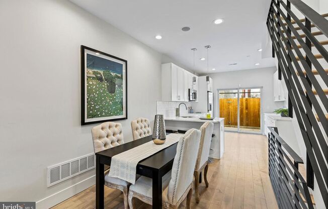Four Bed West Kensington Townhome