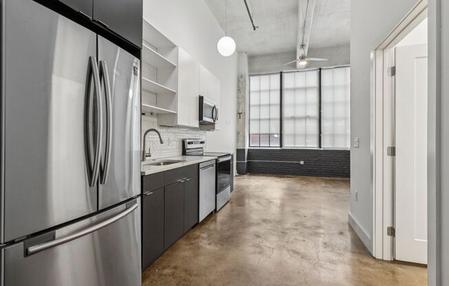Studio, 1 bath, 369 sqft, $1,100, Unit Unit 310