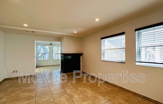 1000 2nd Street #5