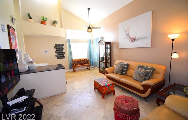 514 RANCHO DE N DR