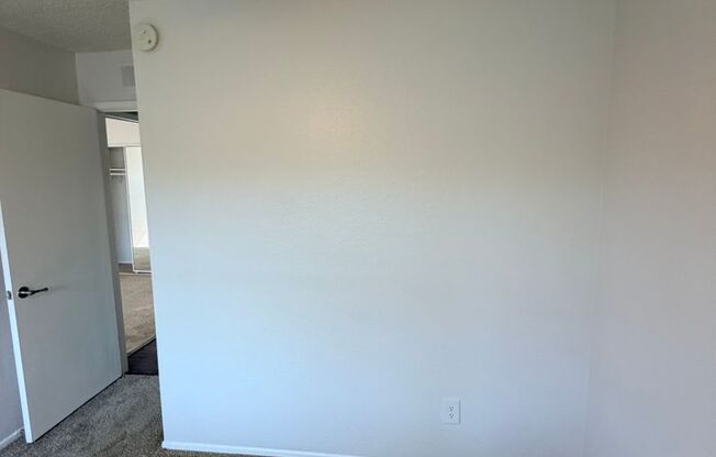 2 beds, 1 bath, 890 sqft, $2,590, Unit 304