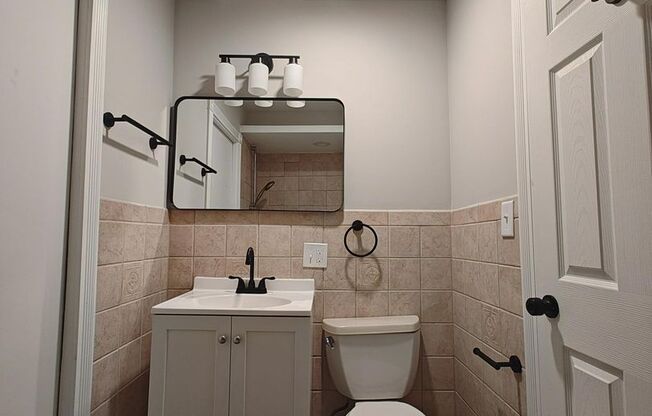 2 beds, 1.5 baths, 950 sqft, $1,700, Unit 1013-308