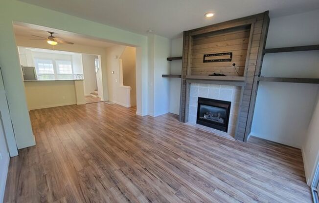 3934 SW 182nd Place - Beautiful and Inviting Townhome!