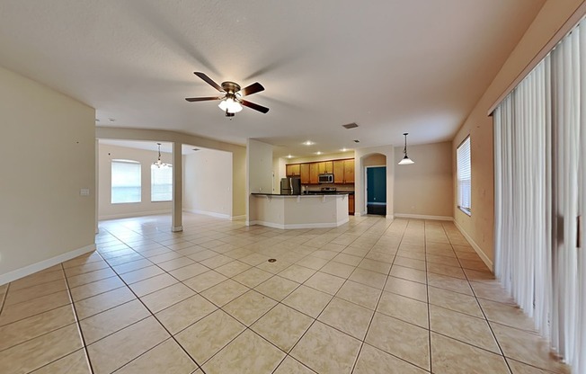 589 ERROL PKWY
