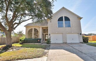 4 beds, 2.5 baths, $2,600