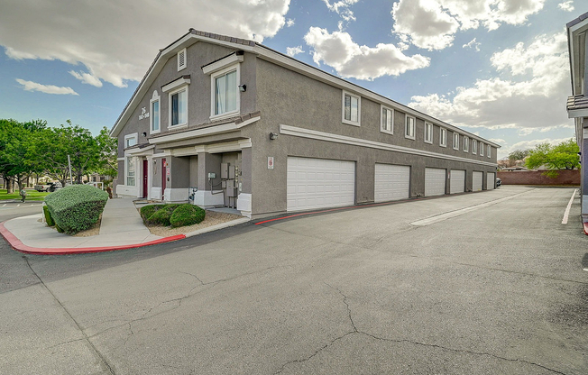Townhomes For Rent in North Las Vegas