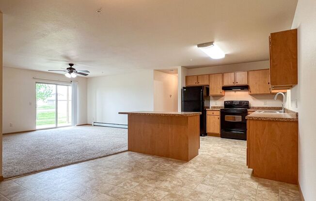 2 beds, 2 baths, 1,286 sqft, $1,550, Unit ML 525-05