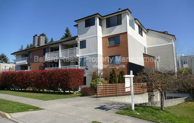 8508 Mary Ave NW