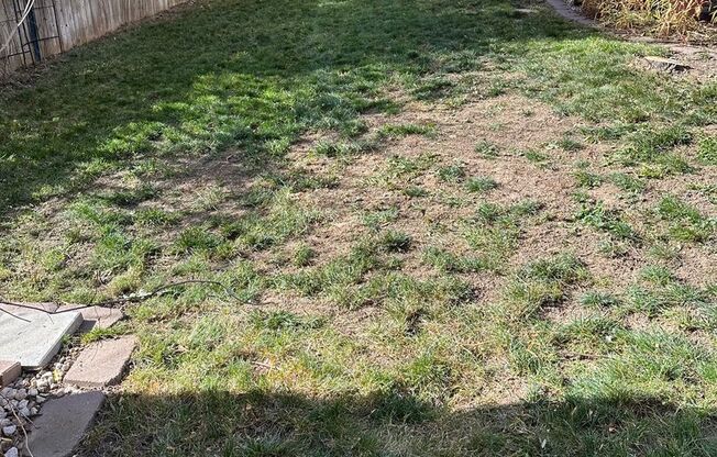 Beautiful 5B home in Erie Available January 2026 !