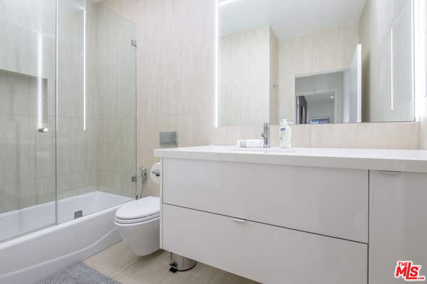 3 beds, 2 baths, 1,486 sqft, $7,900, Unit 105