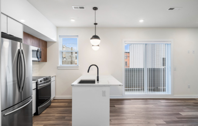 1539 N 26 ST