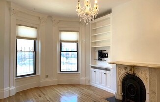 683 MASSACHUSETTS AVE