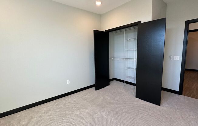 2 beds, 2 baths, 1,000 sqft, $1,850, Unit 302