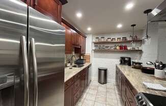 120 Commercial St Apt 4-2
