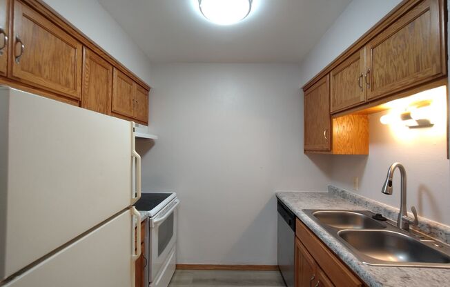 992 Third Street