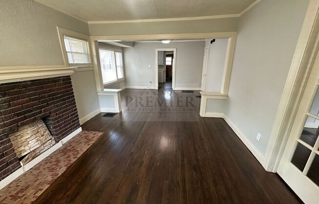 5626 Virginia Ave, Kansas City, MO 64110//3 bedroom/1 bath/ Deposit: $1325 Rent: $1325