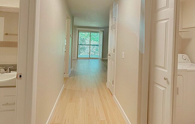 Woodridge Apartments