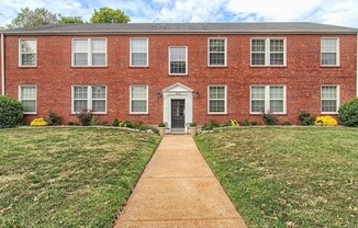 (560) 8161 Whitburn Dr