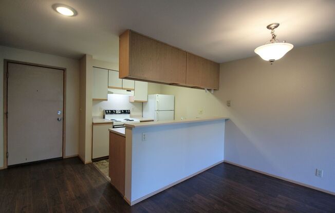 1 bed, 1 bath, 606 sqft, $1,495, Unit 306