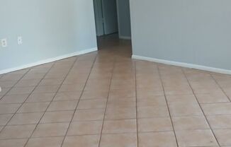 3 beds, 2 baths, 1,200 sqft, $1,700, Unit 129
