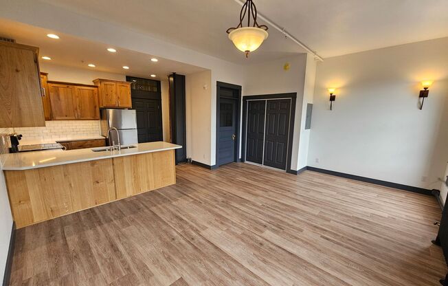 Genevieve Suites