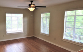 1406 Broadway St 10