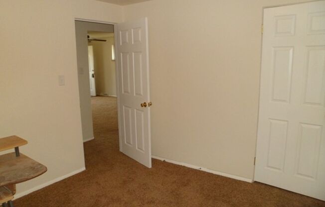 2 beds, 1 bath, $1,650