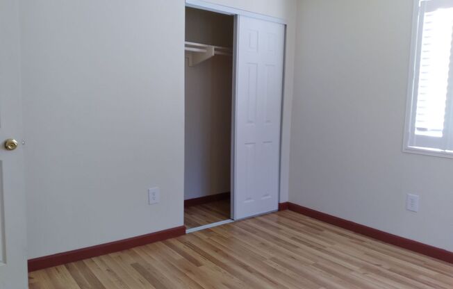 3 beds, 2 baths, $3,300