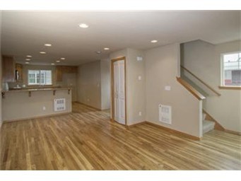 3BR/1+1BA Townhouse - Seattle