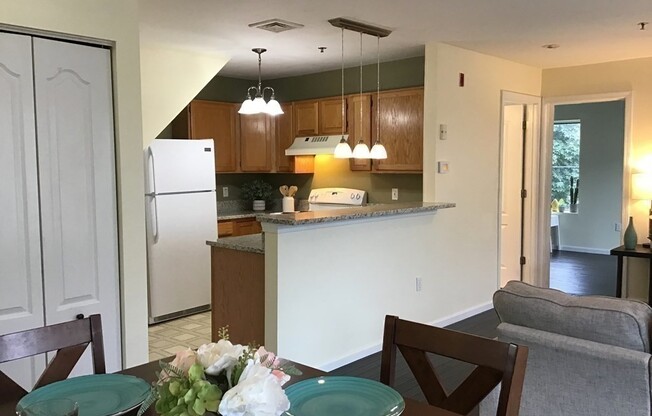 2 beds, 2 baths, 1,198 sqft, $2,800, Unit H303