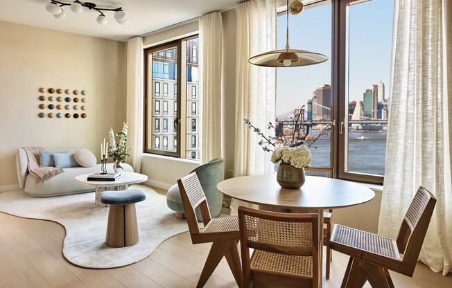 1 bed, 1 bath, $5,250, Unit 512