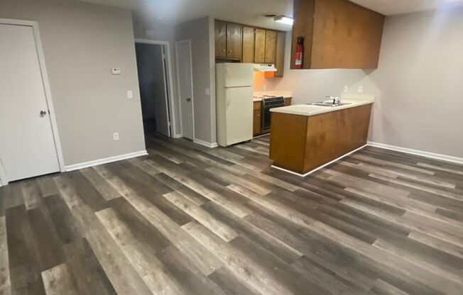 1 bed, 1 bath, 800 sqft, $700, Unit Unit 18