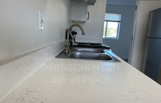 1 bed, 1 bath, 305 sqft, $815, Unit Unit 209