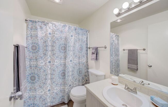 2 beds, 2 baths, 1,022 sqft, $2,605, Unit C 402