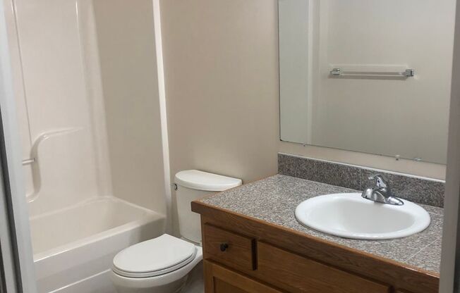 2 beds, 2 baths, 1,230 sqft, $1,600, Unit 1