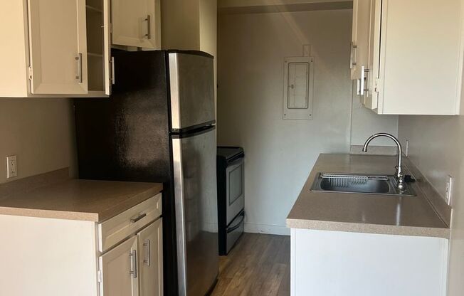 1 bed, 1 bath, 646 sqft, $1,475, Unit 504