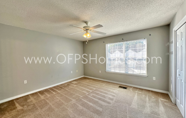 2 beds, 2 baths, $1,600