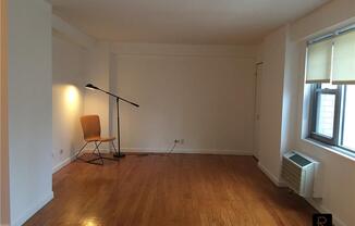 Studio, 1 bath, 550 sqft, $3,500, Unit 8-A