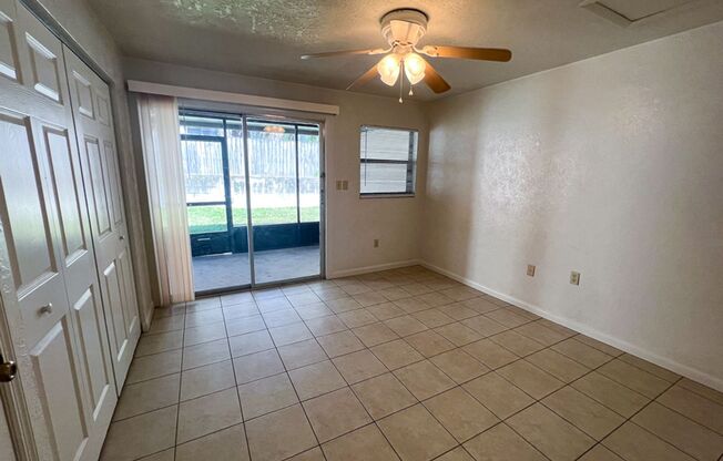 1 bed, 1 bath, 472 sqft, $950, Unit 6