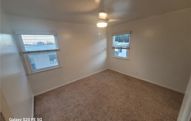 7263 W MANCHESTER AVE