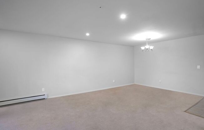 2 beds, 1 bath, 1,050 sqft, $2,450, Unit 57-3