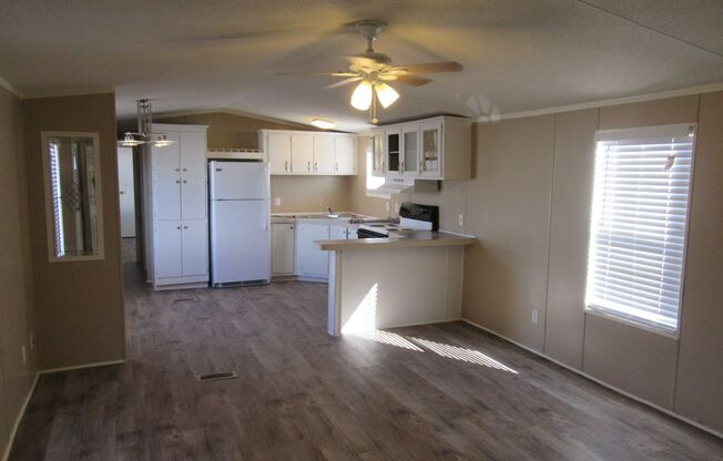 2 beds, 2 baths, $1,095